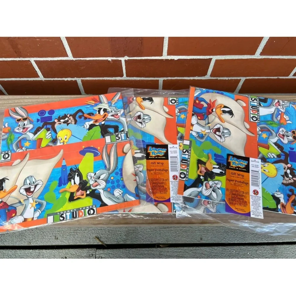 Looney Tunes Hallmark Bugs Bunny Wrapping Paper 2 Sheets Gift Wrap 3 Packs